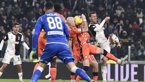 Juventus' Daniele Rugani, right, in action during the Italian Cup soccer match between Juventus and Udinese(AP) Juventus' Daniele Rugani, right, in action during the Italian Cup soccer match between Juventus and Udinese(AP)