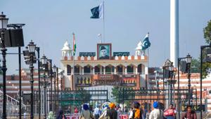 Catalogued accounts of traders, and truckers show that trade disruptions have directly or indirectly impacted 52,000 members of the suffering families.(PTI) Catalogued accounts of traders, and truckers show that trade disruptions have directly or indirectly impacted 52,000 members of the suffering families.(PTI)