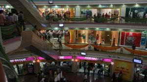 The civic ward officials along with the police department will conduct an assessment to decide if additional security needs to be deployed around the establishments that decide to stay open all night.(HT Archive) The civic ward officials along with the police department will conduct an assessment to decide if additional security needs to be deployed around the establishments that decide to stay open all night.(HT Archive)