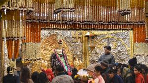 The controversy erupted after Thackeray earlier this month announced a grant of Rs 100 crore for building facilities for devotees at “Sai Janmasthan” (birthplace) at Pathri in Parbhani district.(Sonu Mehta/HT PHOTO) The controversy erupted after Thackeray earlier this month announced a grant of Rs 100 crore for building facilities for devotees at “Sai Janmasthan” (birthplace) at Pathri in Parbhani district.(Sonu Mehta/HT PHOTO)