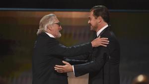 Leonardo DiCaprio, right, presents the lifetime achievement award to Robert De Niro at the 26th annual Screen Actors Guild Awards.(AP) Leonardo DiCaprio, right, presents the lifetime achievement award to Robert De Niro at the 26th annual Screen Actors Guild Awards.(AP)