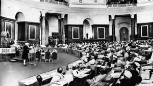 Jawaharlal Nehru addresses the Constituent Assembly in 1947.(Getty Images)