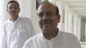 Rohini sitting MLA Vijender Gupta (in front) is the leader of the opposition in the outgoing Delhi assembly. He is pitted against AAP’s Rajesh Nama Bansiwala in the Feb 8 Delhi Assembly Election.(Sonu Mehta/HT File Photo) Rohini sitting MLA Vijender Gupta (in front) is the leader of the opposition in the outgoing Delhi assembly. He is pitted against AAP’s Rajesh Nama Bansiwala in the Feb 8 Delhi Assembly Election.(Sonu Mehta/HT File Photo)