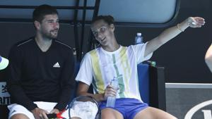 Karolina Pliskova of the Czech Republic gestures as she sits with her coach Daniel Vallverdu.(AP) Karolina Pliskova of the Czech Republic gestures as she sits with her coach Daniel Vallverdu.(AP)
