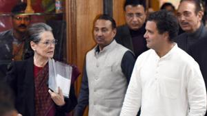 Party president Sonia Gandhi, former PM Dr. Manmohan Singh, former president Rahul Gandhi are among the Congress leaders expected to be present at a party meeting on Union Budget on Monday evening.(Sonu Mehta/HT File Photo) Party president Sonia Gandhi, former PM Dr. Manmohan Singh, former president Rahul Gandhi are among the Congress leaders expected to be present at a party meeting on Union Budget on Monday evening.(Sonu Mehta/HT File Photo)