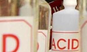 Forty cases of acid attacks, mostly on women, were reported in Uttar Pradesh in 2018 after West Bengal, which has recorded the highest number at 50.(Sanjeev Verma/Hindustan Times) Forty cases of acid attacks, mostly on women, were reported in Uttar Pradesh in 2018 after West Bengal, which has recorded the highest number at 50.(Sanjeev Verma/Hindustan Times)