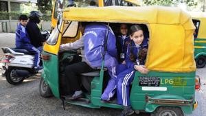 Eleven auto drivers were also challaned for talking on the phone while driving. (Picture for representative purpose only)(HT PHOTO) Eleven auto drivers were also challaned for talking on the phone while driving. (Picture for representative purpose only)(HT PHOTO)