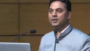 Chief economic advisor K Subramanian addressing a media on the Economic Survey 2019-20.(ANI Photo) Chief economic advisor K Subramanian addressing a media on the Economic Survey 2019-20.(ANI Photo)