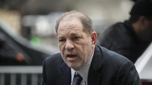 Harvey Weinstein arrives at New York Criminal Court in Manhattan.(REUTERS) Harvey Weinstein arrives at New York Criminal Court in Manhattan.(REUTERS)