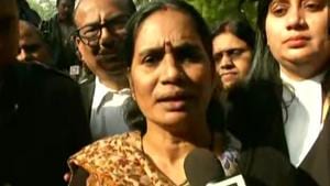 Mother of the 2012 Delhi gang-rape victim.(Photo: ANI) Mother of the 2012 Delhi gang-rape victim.(Photo: ANI)