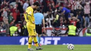 Barcelona's Lionel Messi stands in dejection at the end of the Spanish Copa del Rey.(AP) Barcelona's Lionel Messi stands in dejection at the end of the Spanish Copa del Rey.(AP)