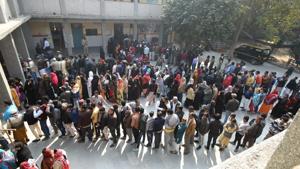 New Delhi, India - Feb. 8, 2020: Voters stand in queues to cast their votes at Seelampur, in New Delhi, India, on Saturday, February 8, 2020. (Photo by Sushil Kumar/ Hindustan Times)(Sushil Kumar/HT PHOTO)