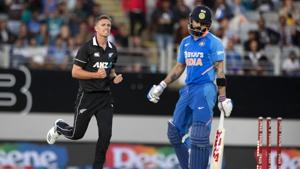 Tim Southee, left, celebrates the wicket of India's Virat Kohli.(AP) Tim Southee, left, celebrates the wicket of India's Virat Kohli.(AP)