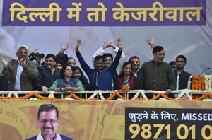 Arvind Kejriwal, his wife Sunita Kejriwal and party workers during a media address at AAP’s office at Rouse Avenue, New Delhi.(Photo: Amal KS/ Hindustan Times) Arvind Kejriwal, his wife Sunita Kejriwal and party workers during a media address at AAP’s office at Rouse Avenue, New Delhi.(Photo: Amal KS/ Hindustan Times)