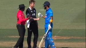 James Neesham, KL Rahul(Twitter) James Neesham, KL Rahul(Twitter)