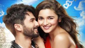Shaandaar starred Alia Bhatt and Shahid Kapoor in lead roles. Shaandaar starred Alia Bhatt and Shahid Kapoor in lead roles.