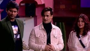 Asim Riaz and Shehnaaz Gill will now watch their Bigg Boss journeys. Asim Riaz and Shehnaaz Gill will now watch their Bigg Boss journeys.