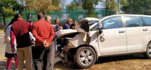 A forensic team and police with the vehicle that judicial officer Sahil Singla was driving in Chandigarh on Friday.(Keshav Singh/HT) A forensic team and police with the vehicle that judicial officer Sahil Singla was driving in Chandigarh on Friday.(Keshav Singh/HT)