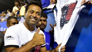India's Leander Paes pose for photographs.(PTI) India's Leander Paes pose for photographs.(PTI)