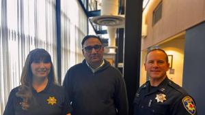 Raj Singh with officials from the Roseville City’s police department. He was alert and helped a nonagenarian woman from being duped by a scamming agency in California.(@RosevilleCaliforniaPolice/Facebook)