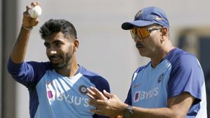 Indian pacer Jasprit Bumrah and Head Coach Ravi Shastri (L) during a practice session.(ANI) Indian pacer Jasprit Bumrah and Head Coach Ravi Shastri (L) during a practice session.(ANI)