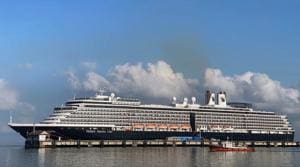 The cruise ship MS Westerdam at dock in the Cambodian port of Sihanoukville, Cambodia.(Reuters Photo) The cruise ship MS Westerdam at dock in the Cambodian port of Sihanoukville, Cambodia.(Reuters Photo)