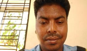 Mudbir Khan, 35, was walking around the multi-storied Fortune Towers in Bhubaneswar on Tuesday evening when he found a wallet lying by the roadside.(SOURCED PHOTO.) Mudbir Khan, 35, was walking around the multi-storied Fortune Towers in Bhubaneswar on Tuesday evening when he found a wallet lying by the roadside.(SOURCED PHOTO.)