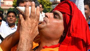 Earlier, some VHP leaders had also hinted that temple construction work could begin on Akshaya Tritiya. (Image used for representation).(HT PHOTO.) Earlier, some VHP leaders had also hinted that temple construction work could begin on Akshaya Tritiya. (Image used for representation).(HT PHOTO.)