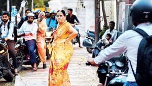 People are dubbing her as ‘super woman’.(Twitter/@CPPuneCity) People are dubbing her as ‘super woman’.(Twitter/@CPPuneCity)