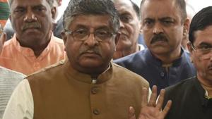 Ravi Shankar Prasad hit out at alleged attempts by populists to dictate decisions to the courts by public criticism.(Burhaan Kinu/HT PHOTO) Ravi Shankar Prasad hit out at alleged attempts by populists to dictate decisions to the courts by public criticism.(Burhaan Kinu/HT PHOTO)