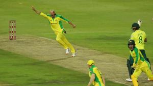 Australia's Ashton Agar celebrates taking the wicket of South Africa's Dale Steyn.(Reuters) Australia's Ashton Agar celebrates taking the wicket of South Africa's Dale Steyn.(Reuters)