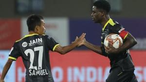 Odisha FC and Kerala Blasters played out a 4-4 draw.(ISL) Odisha FC and Kerala Blasters played out a 4-4 draw.(ISL)