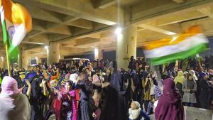 Jaffrabad became the latest anti-CAA protest site in Delhi when about 500 people, mostly women, gathered there to protest against the new citizenship law and the National Register of Citizens (NRC), blocking a major road on Saturday night.(PTI) Jaffrabad became the latest anti-CAA protest site in Delhi when about 500 people, mostly women, gathered there to protest against the new citizenship law and the National Register of Citizens (NRC), blocking a major road on Saturday night.(PTI)