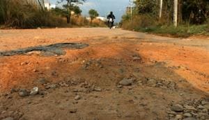 Roads in the Industrial Area of Phase 8B in Mohali are riddled with potholes.(Sushil Prajapati/HT) Roads in the Industrial Area of Phase 8B in Mohali are riddled with potholes.(Sushil Prajapati/HT)