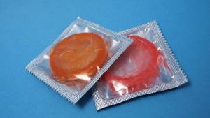 When it comes to “spermicide” condoms, although one would think that they would be more effective than routine condoms in preventing unwanted pregnancies and STIs, it’s in fact a misconception.(Unsplash)