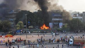 Protesters seen at the site of clashes, at Yamuna Vihar, in New Delhi.(Photo by Md Meharban / Hindustan Times) Protesters seen at the site of clashes, at Yamuna Vihar, in New Delhi.(Photo by Md Meharban / Hindustan Times)