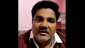 A screengrab of a video posted by AAP leader Tahir Hussain.(Twitter/@AnkitLal) A screengrab of a video posted by AAP leader Tahir Hussain.(Twitter/@AnkitLal)