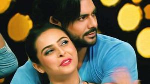 Madhurima Tuli and Vishal Aditya Singh were seen together on Nach Baliye and Bigg Boss 13. Madhurima Tuli and Vishal Aditya Singh were seen together on Nach Baliye and Bigg Boss 13.