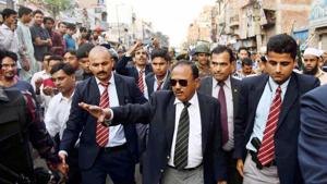 National Security Advisor Ajit Doval interacts with local residents at violence affected areas in Maujpur, in Northeast Delhi on Wednesday.(HT Photo) National Security Advisor Ajit Doval interacts with local residents at violence affected areas in Maujpur, in Northeast Delhi on Wednesday.(HT Photo)
