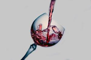 Serving wine in larger wine glasses while keeping the same measure led to a significant increase in the amount of wine sold.(Unsplash) Serving wine in larger wine glasses while keeping the same measure led to a significant increase in the amount of wine sold.(Unsplash)