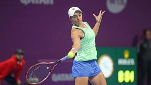 Ashleigh Barty of Australia returns the ball to Garbiñe Muguruza of Spain during a quarter-final match at the Qatar Total Open tournament in Doha, on February 27, 2020. (Photo by KARIM JAAFAR / AFP)(AFP) Ashleigh Barty of Australia returns the ball to Garbiñe Muguruza of Spain during a quarter-final match at the Qatar Total Open tournament in Doha, on February 27, 2020. (Photo by KARIM JAAFAR / AFP)(AFP)