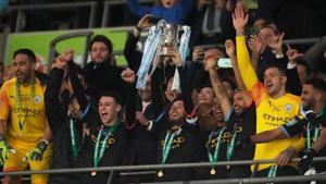 Manchester City's David Silva lifts the trophy as he celebrates winning the Carabao Cup with teammates.(Action Images via Reuters) Manchester City's David Silva lifts the trophy as he celebrates winning the Carabao Cup with teammates.(Action Images via Reuters)