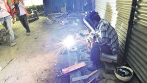 India’s economic growth hit a more than six-year low of 4.7% in the December quarter (Photo: Aniruddha Chowdhury/Mint) India’s economic growth hit a more than six-year low of 4.7% in the December quarter (Photo: Aniruddha Chowdhury/Mint)