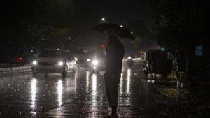 The weather department said moderate rains are expected on Friday, along with hailstorm or squall with winds gusting up to 40-50 kmph.(PTI (Image for representation purpose)) The weather department said moderate rains are expected on Friday, along with hailstorm or squall with winds gusting up to 40-50 kmph.(PTI (Image for representation purpose))