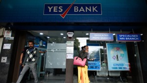 Account holders are seen outside the Yes Bank branch office at Janpath, in New Delhi(Photo: Burhaan Kinu/ Hindustan Times) Account holders are seen outside the Yes Bank branch office at Janpath, in New Delhi(Photo: Burhaan Kinu/ Hindustan Times)