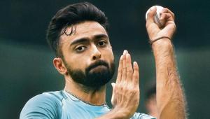 Indian cricketer Jaydev Unadkat delivers the ball at a training session at the R. Premadasa Stadium in Colombo on March 11, 2018. - The Nidahas Trophy tri-nation Twenty20 tournament is taking place with the Sri Lanka, Bangladesh and India cricket teams. Indian cricketer Jaydev Unadkat delivers the ball at a training session at the R. Premadasa Stadium in Colombo on March 11, 2018. - The Nidahas Trophy tri-nation Twenty20 tournament is taking place with the Sri Lanka, Bangladesh and India cricket teams.