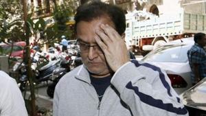 A day before on Sunday, Rana Kapoor was handed over to the Enforcement Directorate till March 11 by Mumbai’s Special Holiday Court.(REUTERS PHOTO.) A day before on Sunday, Rana Kapoor was handed over to the Enforcement Directorate till March 11 by Mumbai’s Special Holiday Court.(REUTERS PHOTO.)