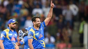 Irfan Pathan was sensational with the bat(Twitter) Irfan Pathan was sensational with the bat(Twitter)