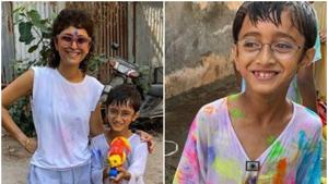 Aamir Khan’s wife Kiran Rao and their son Azad celebrate Holi. Aamir Khan’s wife Kiran Rao and their son Azad celebrate Holi.