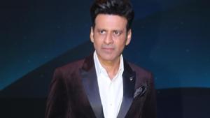 Manoj Bajpayee at a blue carpet event hosted by Amazon Prime Video to welcome Amazon CEO Jeff Bezos in Mumbai.(IANS) Manoj Bajpayee at a blue carpet event hosted by Amazon Prime Video to welcome Amazon CEO Jeff Bezos in Mumbai.(IANS)